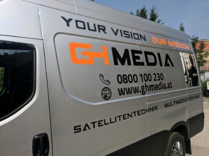 Fahrzeugbeschriftung GH Media, Seitenansicht